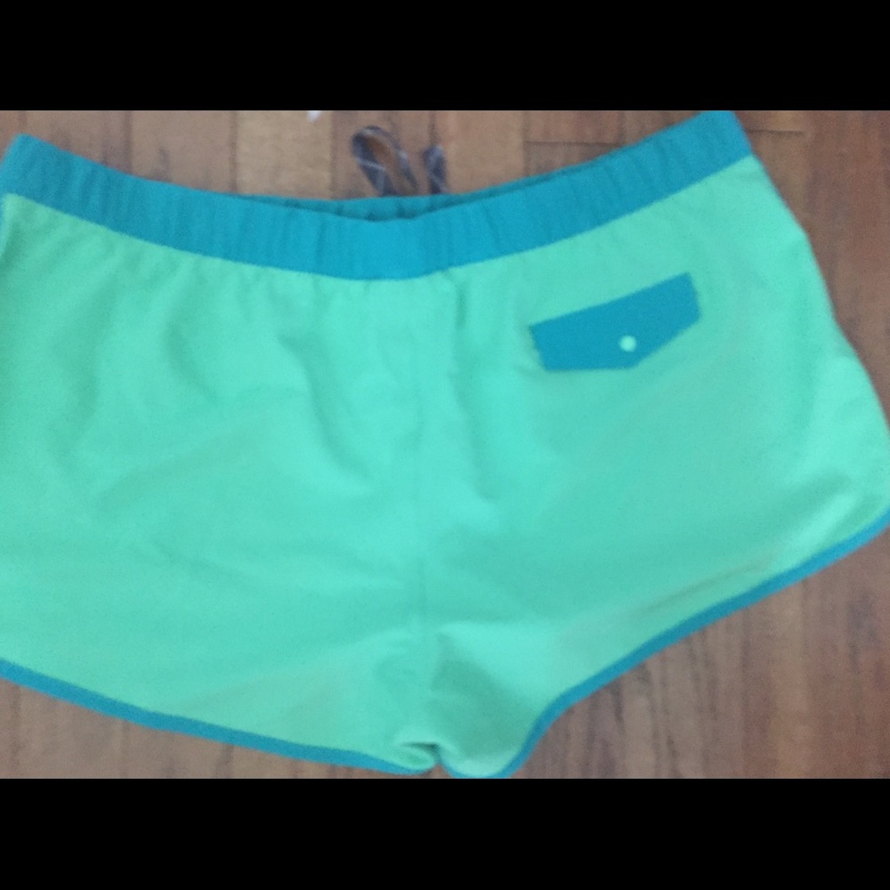 Patagonia board shorts, XL